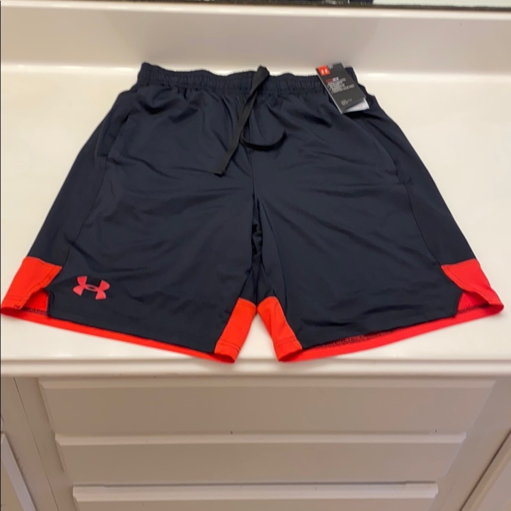 Under Armour Men’s Shorts - Picture 2 of 4